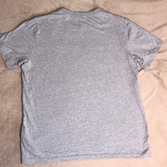 Classic Nike Tee - Picture 4 of 4